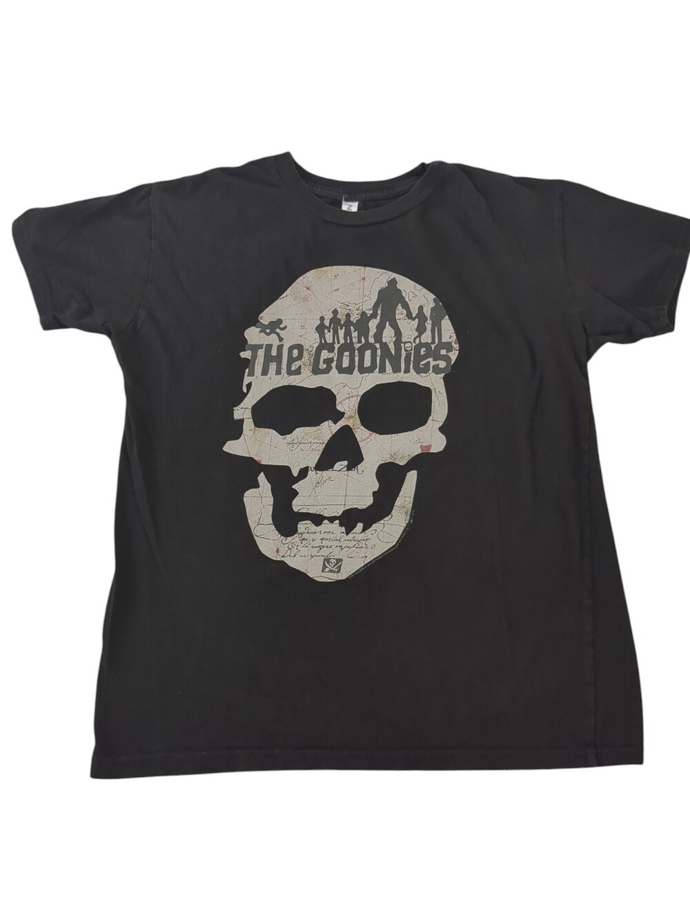 The Goonies Vintage-Style Skull Graphic Tee | Size Youth XL